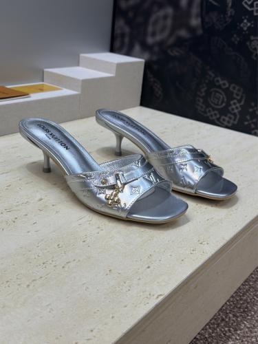 هيلز لوي فيتون انيق جدا