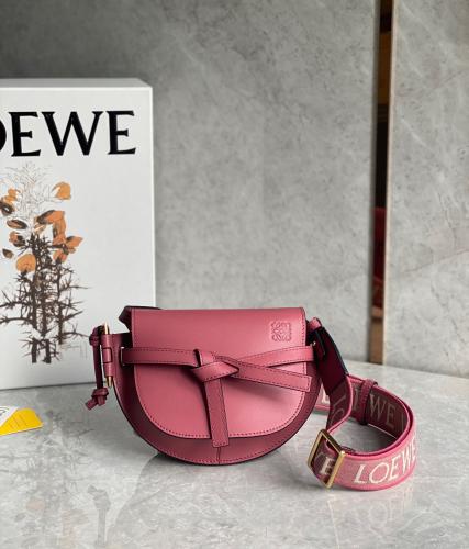 شنطة Loewe mini ماستر 21 cm