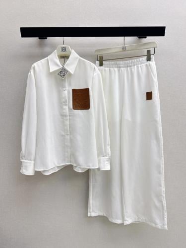 طقم جميل من لويفي