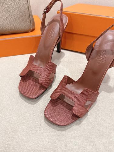 هيلز انيق من Hermes