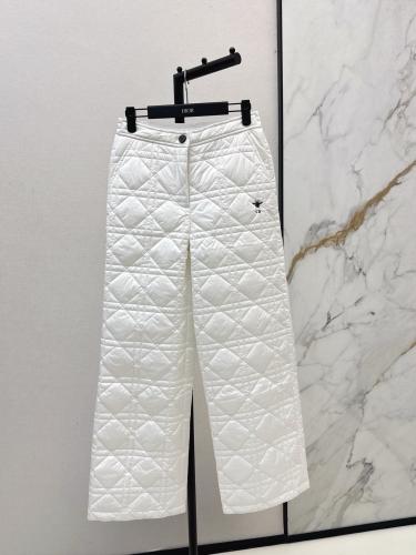 بنطلون من ديور