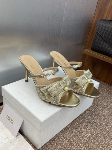 هيلز انيق من ديور