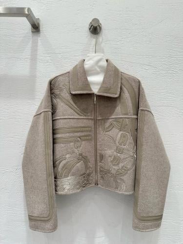 معطف كشمير رائع من هيرمز