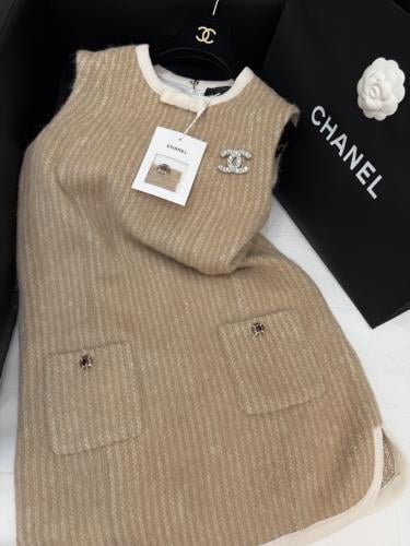 فستان انيق من شانيل