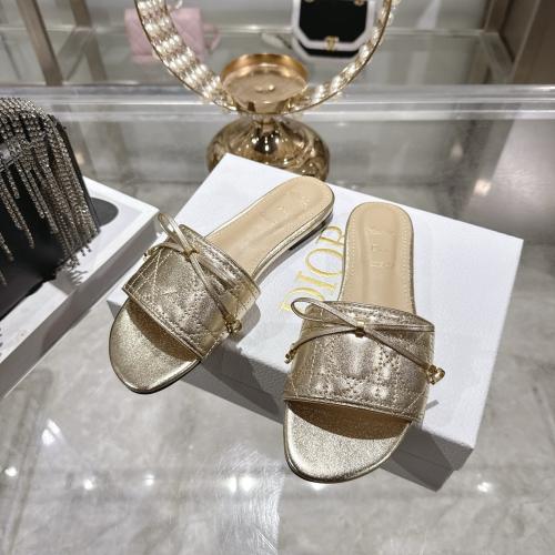 سليبر انيق من ديور