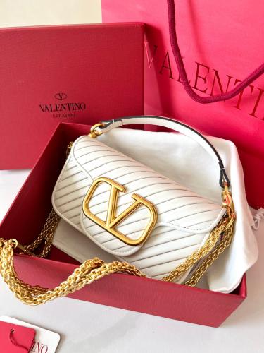 شنطة valentino ماستر 20 cm