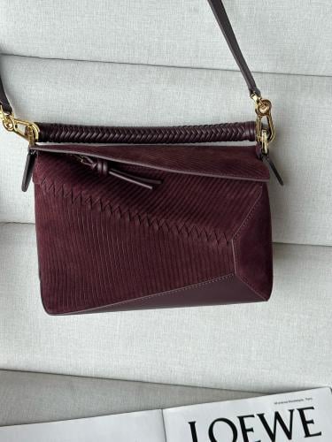 Puzzle Loewe ماستر 24 cm