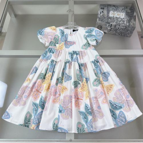 فستان اطفال من فندي