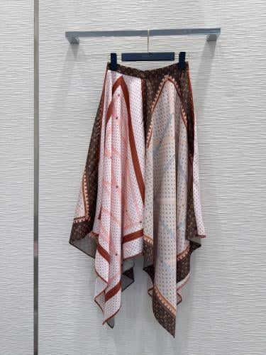 تنوره من لوي فيتون