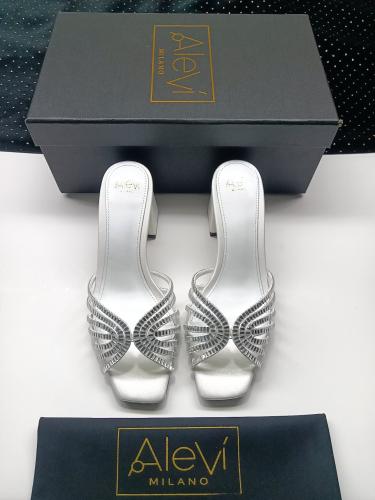 هيلز Alevi Milano