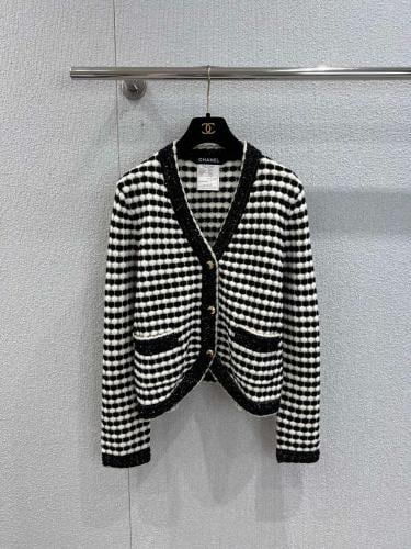 كارديغان  كشمير من شانيل