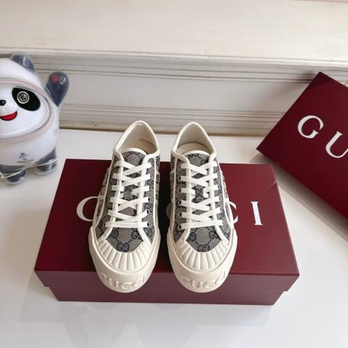 سنيكرز قوتشي انيق جدا