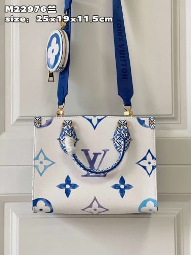 شنطة LV ماستر 25 سم