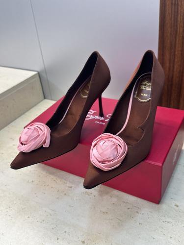 هيلز Roger vivier