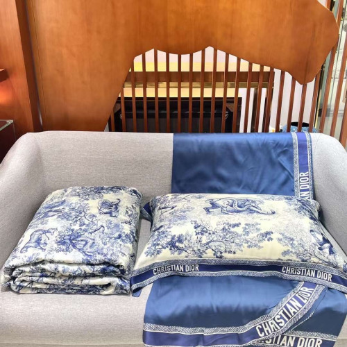 مفرش ديور 4 قطع مقاس king