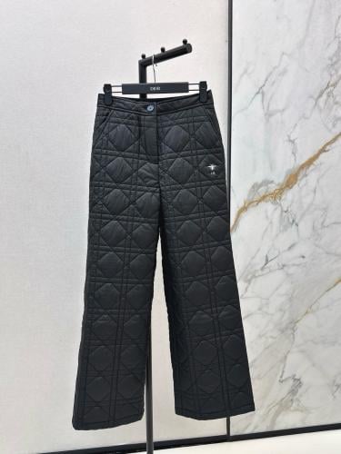 بنطلون من ديور