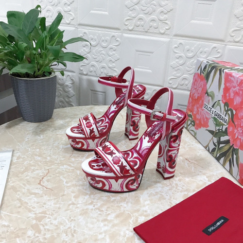 هيلز  D&G انيق جدا