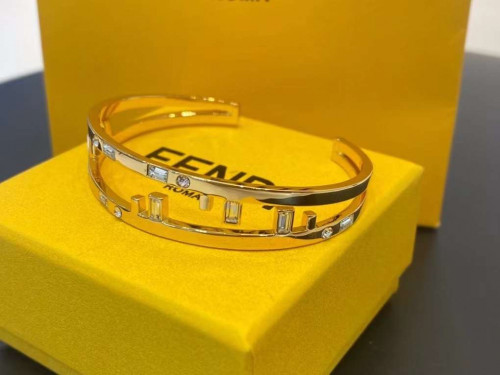 اسوره فندي مع الملحقات