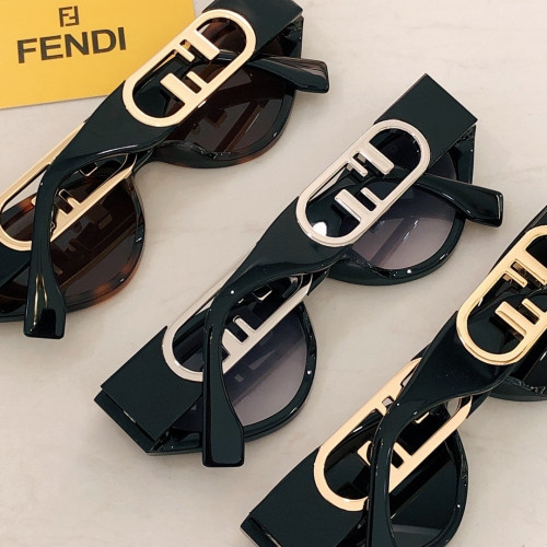 نظاره بعدة الوان