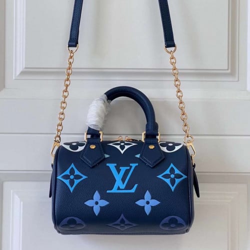 شنطه ماستر 20.5cm LV