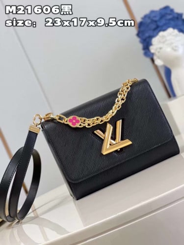 شنطه ماستر لوي فيتون