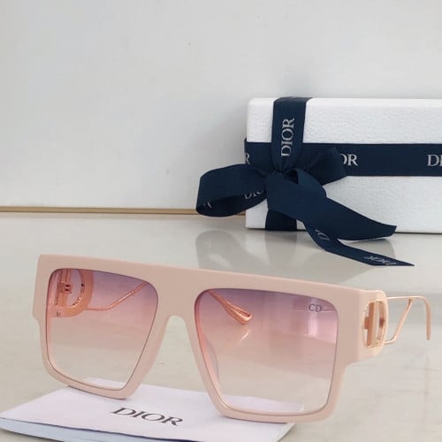 نظاره بعدة الوان