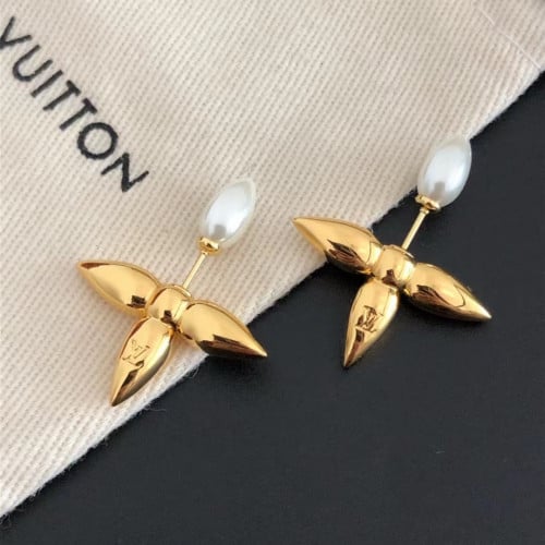 حلق LV مع الملحقات