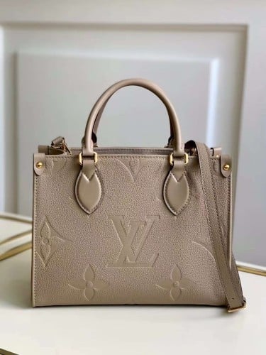 LV Tote ماستر 25 سم