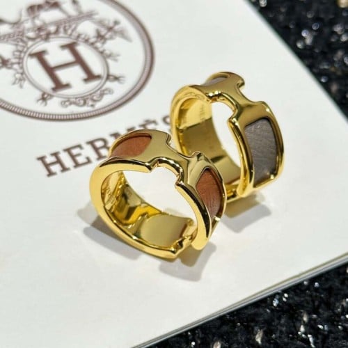 خاتم هيرمز مع الملحقات