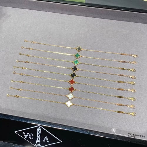 اسوره VC الوان متعدده مع الملحقات