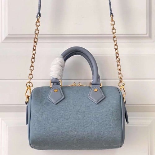 Lv ماستر مقاس 20 سم