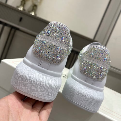 شوز AMانيق جدا