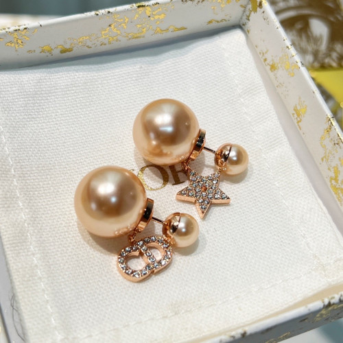 حلق ديور جوده عاليه مع الملحقات