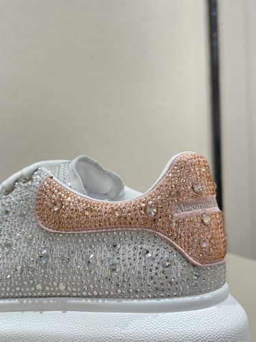 شوز AMانيق جدا