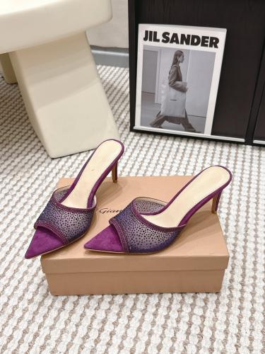 هيلز Gianvito Rossi انيق جدا