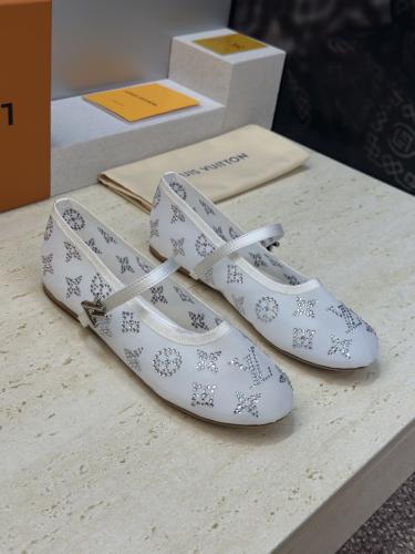 فلات لوي فيتون انيق جدا