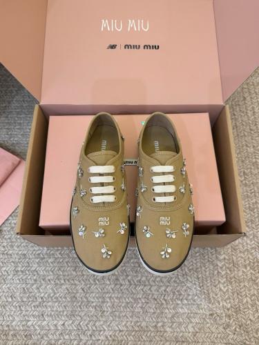 شوز ميو ميو انيق جدا