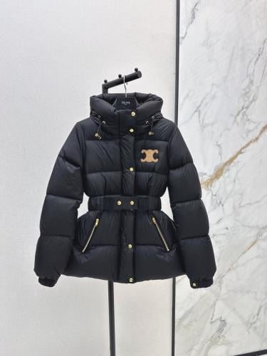 جاكيت من سيلين