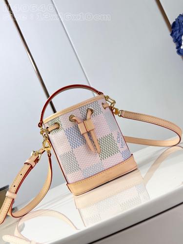 LV Nano Noé مقاس 16 سم