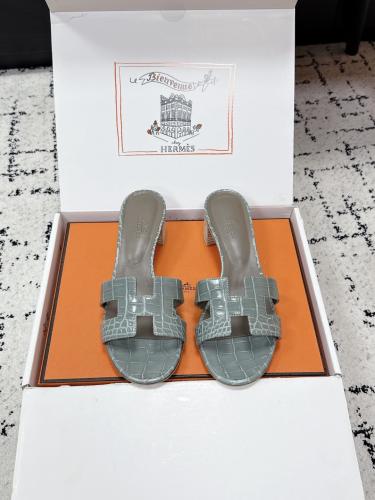 هيلز انيق من Hermes