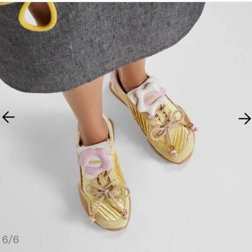 شوز فندي انيق جدا