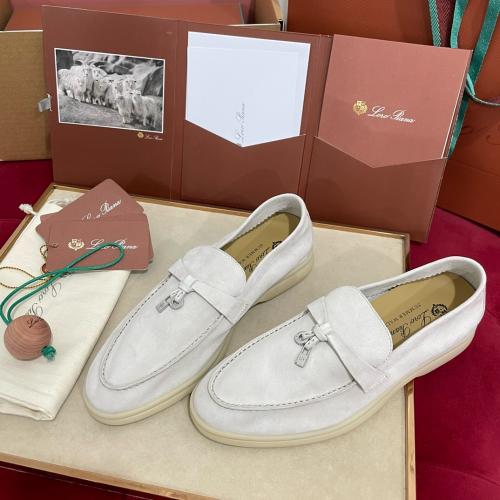 فلات  loro piana