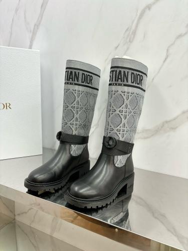 بوت ديور انيق جدا