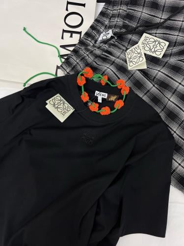 تيشيرت لويفي