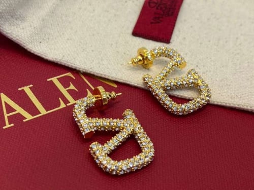 حلق فالنتينو كبير مع الملحقات