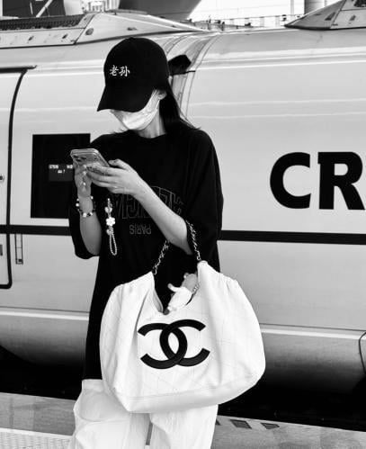 chanel 26m coco beach