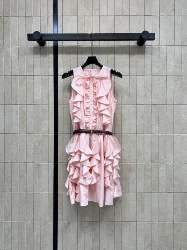 فستان انيق من لوي فيتون