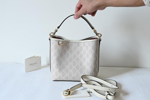 GG emblem مقاس 19 سم