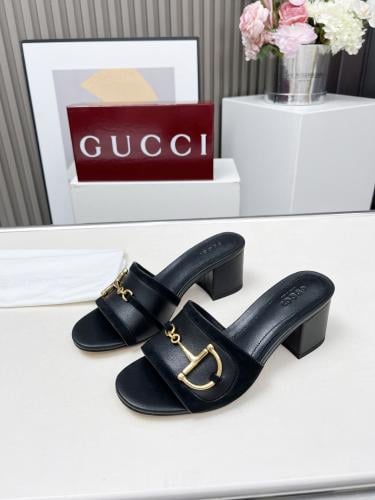 هيلز قوتشي انيق جدا