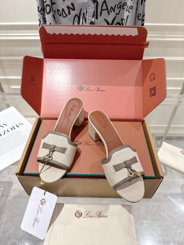 هيلز  loro piana
